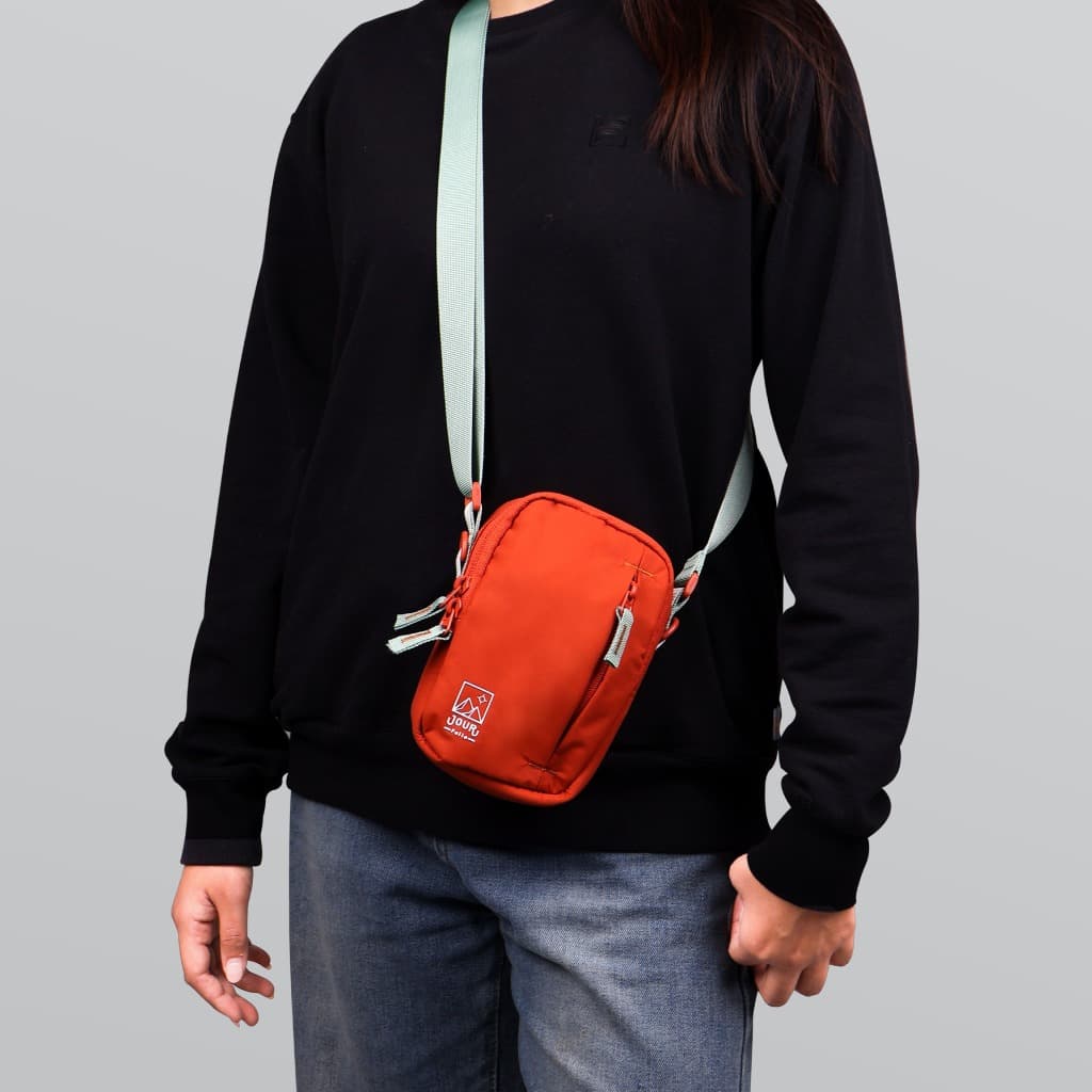 Folio Jour Compact Bag กระเป๋าใส่มือถือ สะพายข้าง Mini Crossbody ใส่มือถือได้ -12620 รูปที่ 4