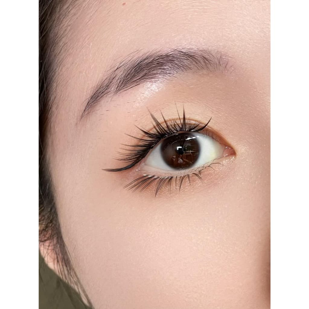 ขนตาปลอม รุ่น LULUNA ขนตาปลอม 3D แบบช่อ Cateye Style หางตาเฉี่ยว ยาว 10-13mm ยาวนุ่ม ไม่แข็ง เป็นธรรมชาติ บางเบา สบายตา รูปที่ 2
