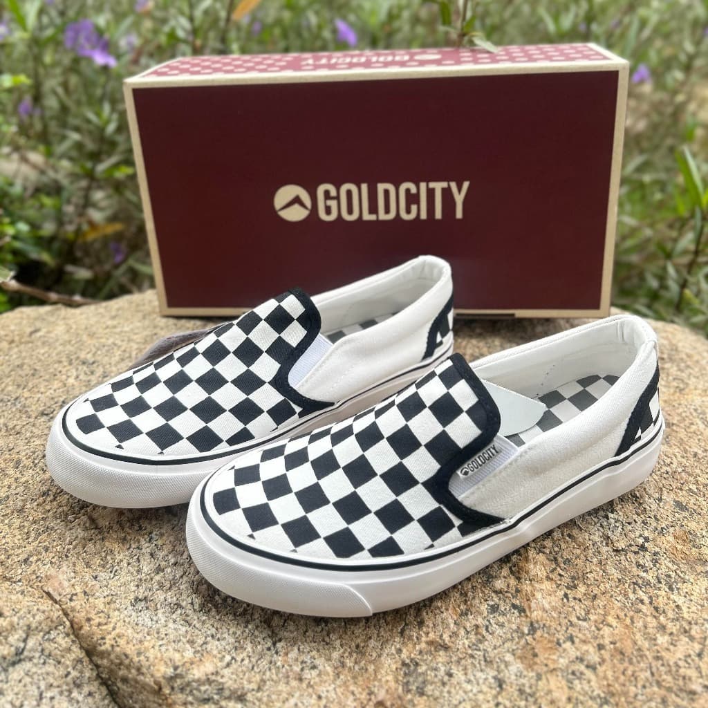 Goldcity NS901 รองเท้าสลิปออนผ้าใบแฟชั่นทรงคลาสสิค ลายหมากรุก Size : 39-45 slipon รูปที่ 3