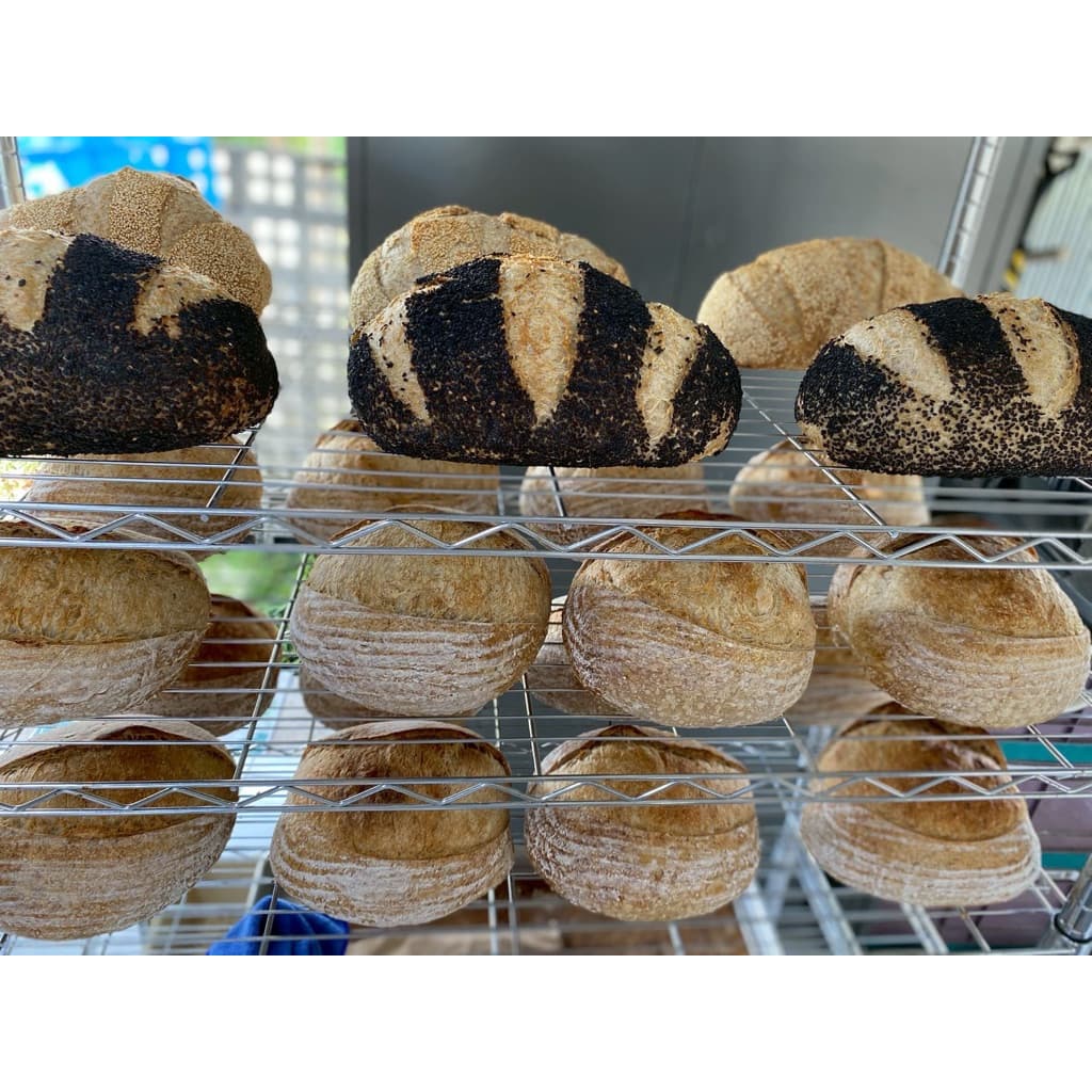 Sourdough Whole Wheat & White Sesame 650 g ขนมปังซาวโดวจ์ โฮลวีท & งาขาว ยีสต์ธรรมชาติ #ไม่มีน้ำตาล ไม่มีสารกันบูด รูปที่ 4