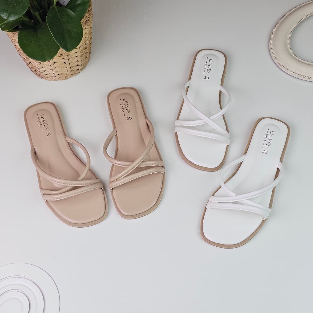 Beauty Allure - Leaves Shoes รองเท้าแตะสายไขว้ สไตล์มินิมอล [หน้าเท้ากว้าง/เท้าอวบ แนะนำบวกเพิ่ม 1 ไซส์] รูปที่ 1