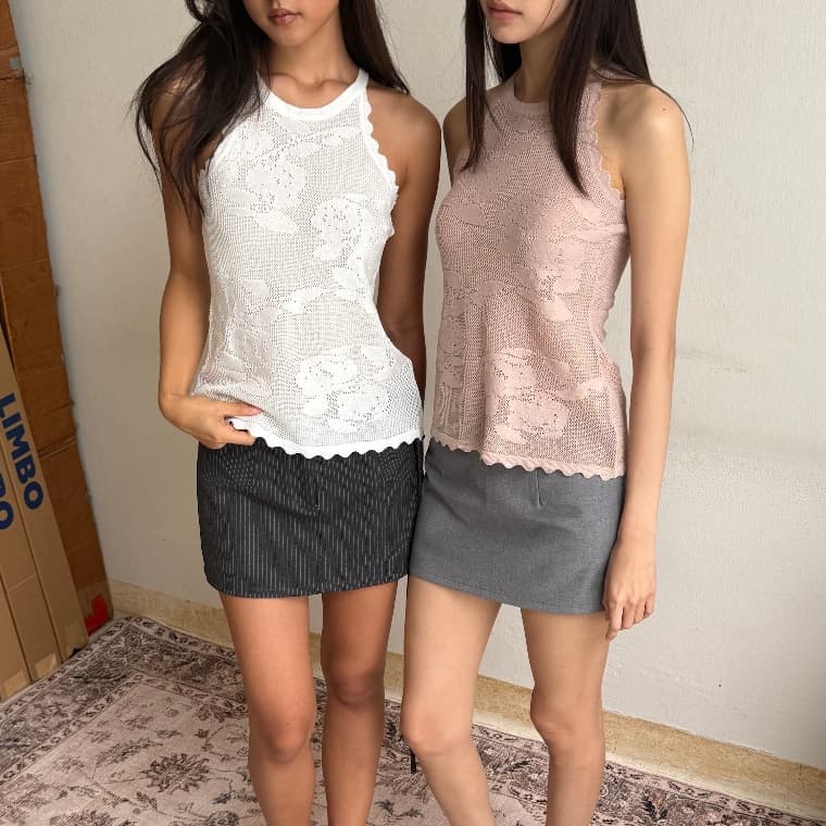 เสื้อคล้องคอผ้านิตทอลายดอกไม้ Rush Official Keri Halter Top Floral Detail *รุ่นใหม่ รูปที่ 1