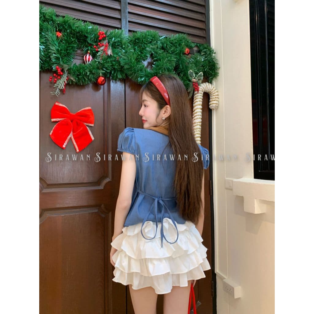 MahahengClosetเสื้อคอบัวแขนตุ๊กตา ผ้ายีนส์สวย ดีไซน์หวานน่ารักพร้อมกระดุมและเชือกสุดชิค รูปที่ 4