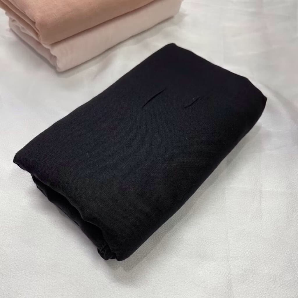 ผ้าคลุมฮิญาบสีดำ รวมทุกรุ่นทุกแบบ ทั้งหลากรู หลาสาม สวมสำเร็จ ทุกรุ่นทุกแบบ รูปที่ 1