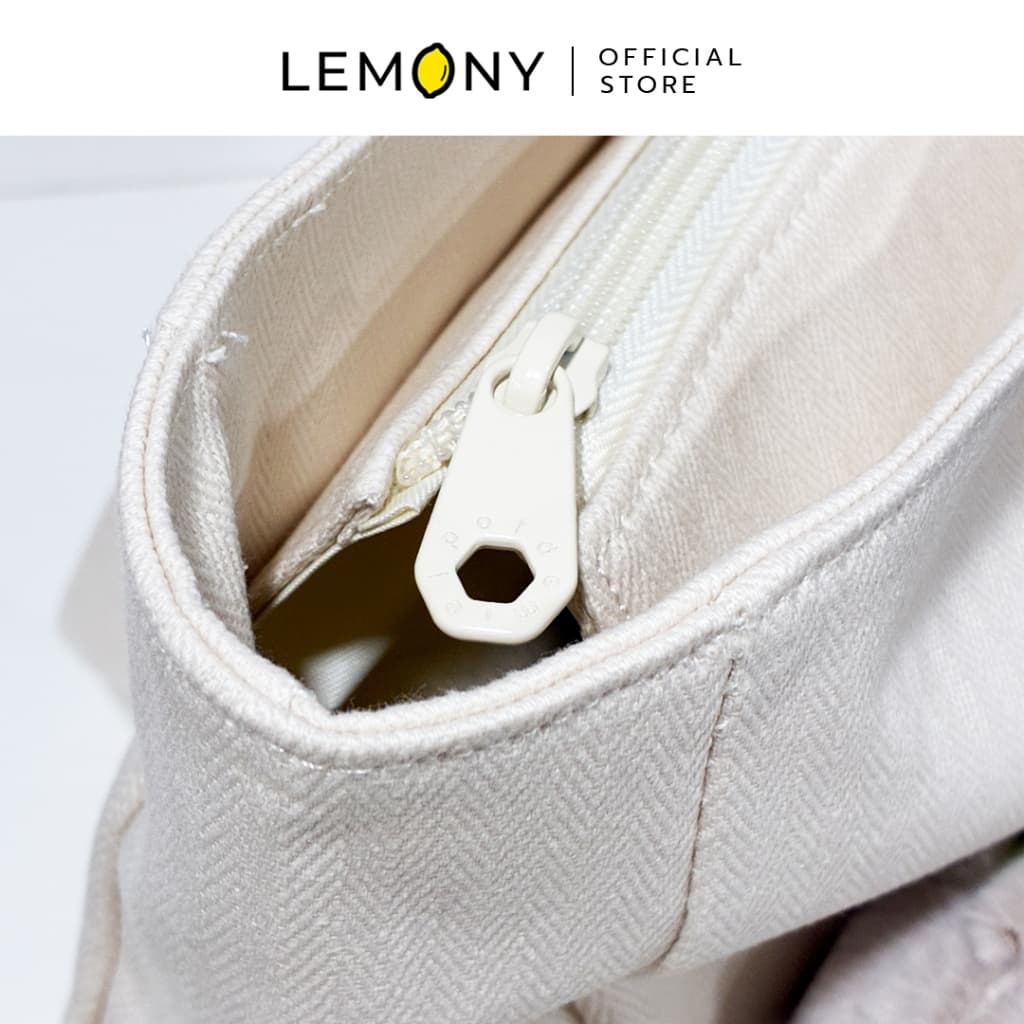 LEMONY กระเป๋าสะพายไหล่ทอยสตอรี่ ซีรีส์ Lovely Baby Party Disney Toy Story Collection รูปที่ 6
