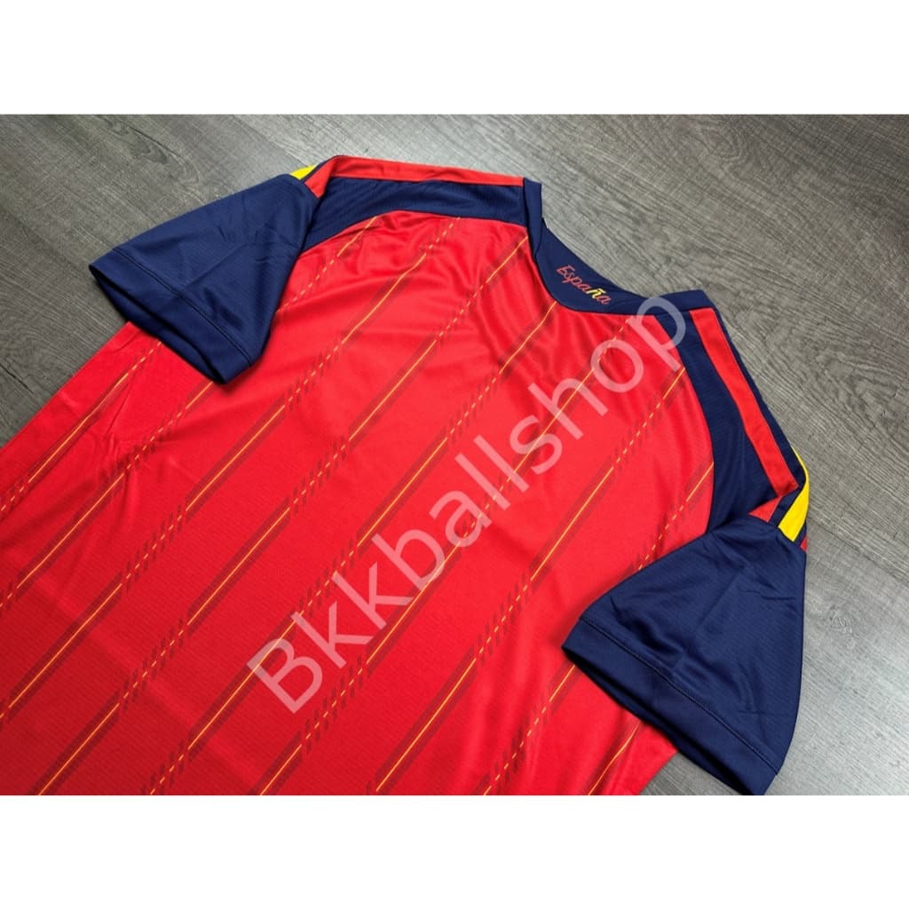 - เสื้อฟุตบอล ทีมชาติ สเปน Home Away เหย้า เยือน ฟุตบอลโลก ปี 2026 รูปที่ 6