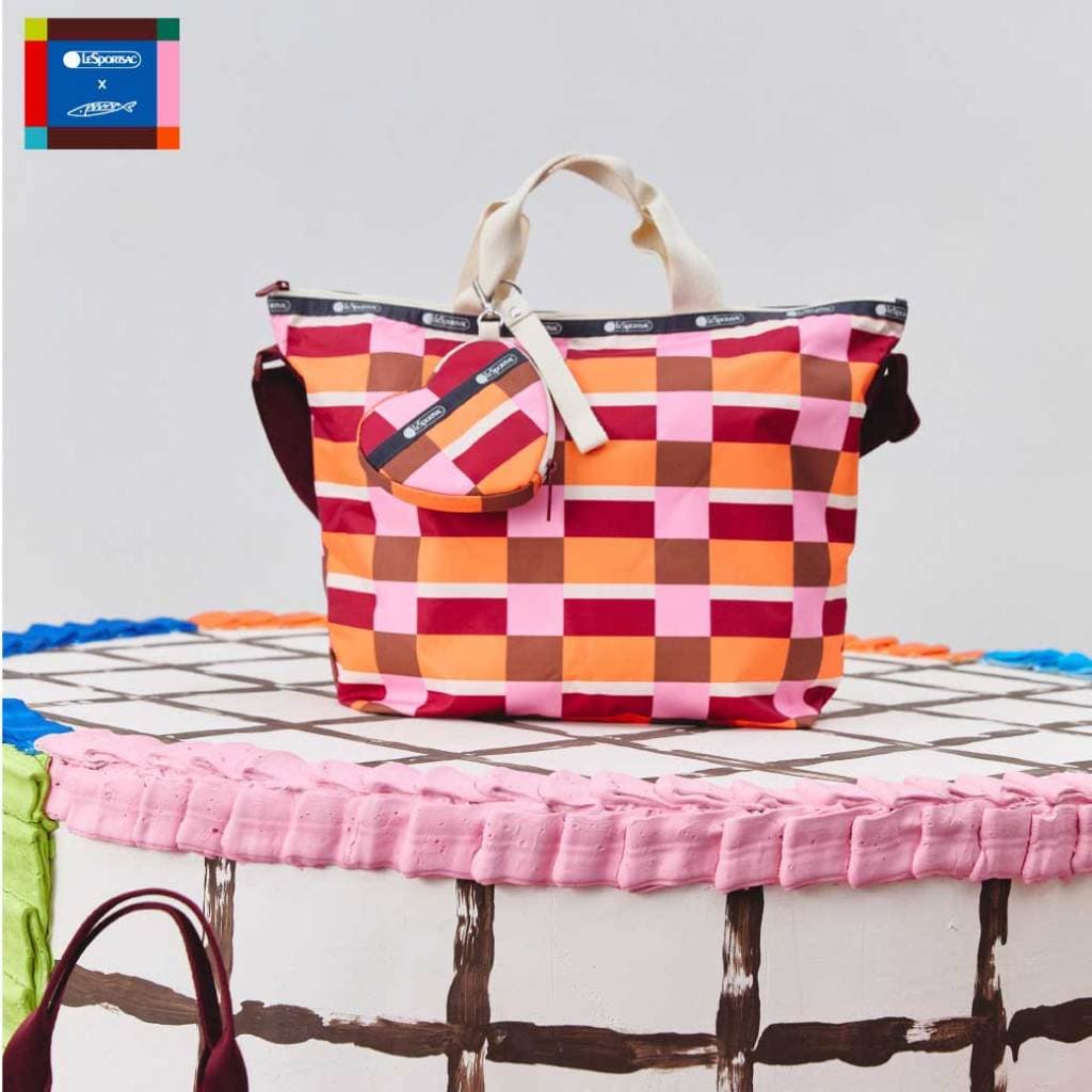 Lesportsac Deluxe Easy Carry Tote Crossbody Bag กระเป๋าสะพายข้างพาดลำตัว Style 4360 รูปที่ 7