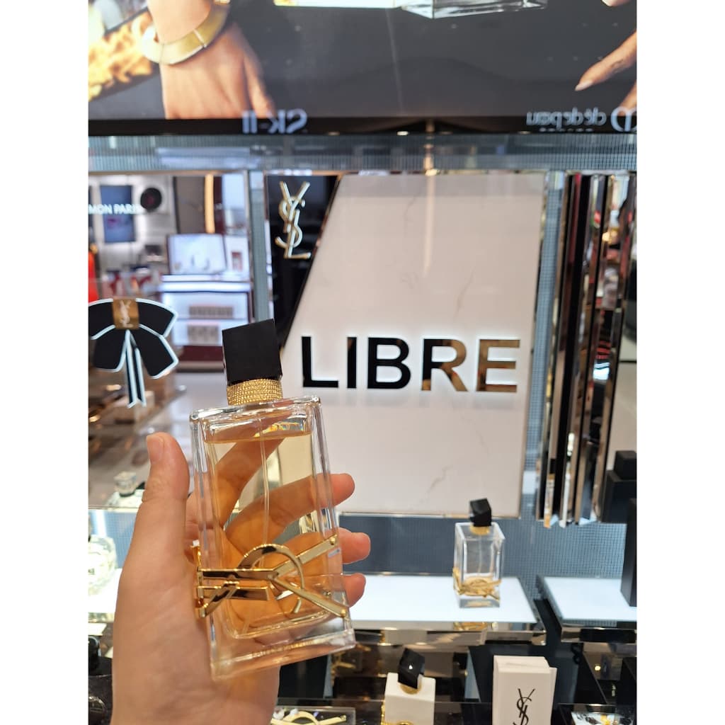 YSl LIBRE EAU DE PARFUM 90 ML น้ำหอมกลิ่นดอกไม้ติดทนนานสำหรับผู้หญิง รูปที่ 2