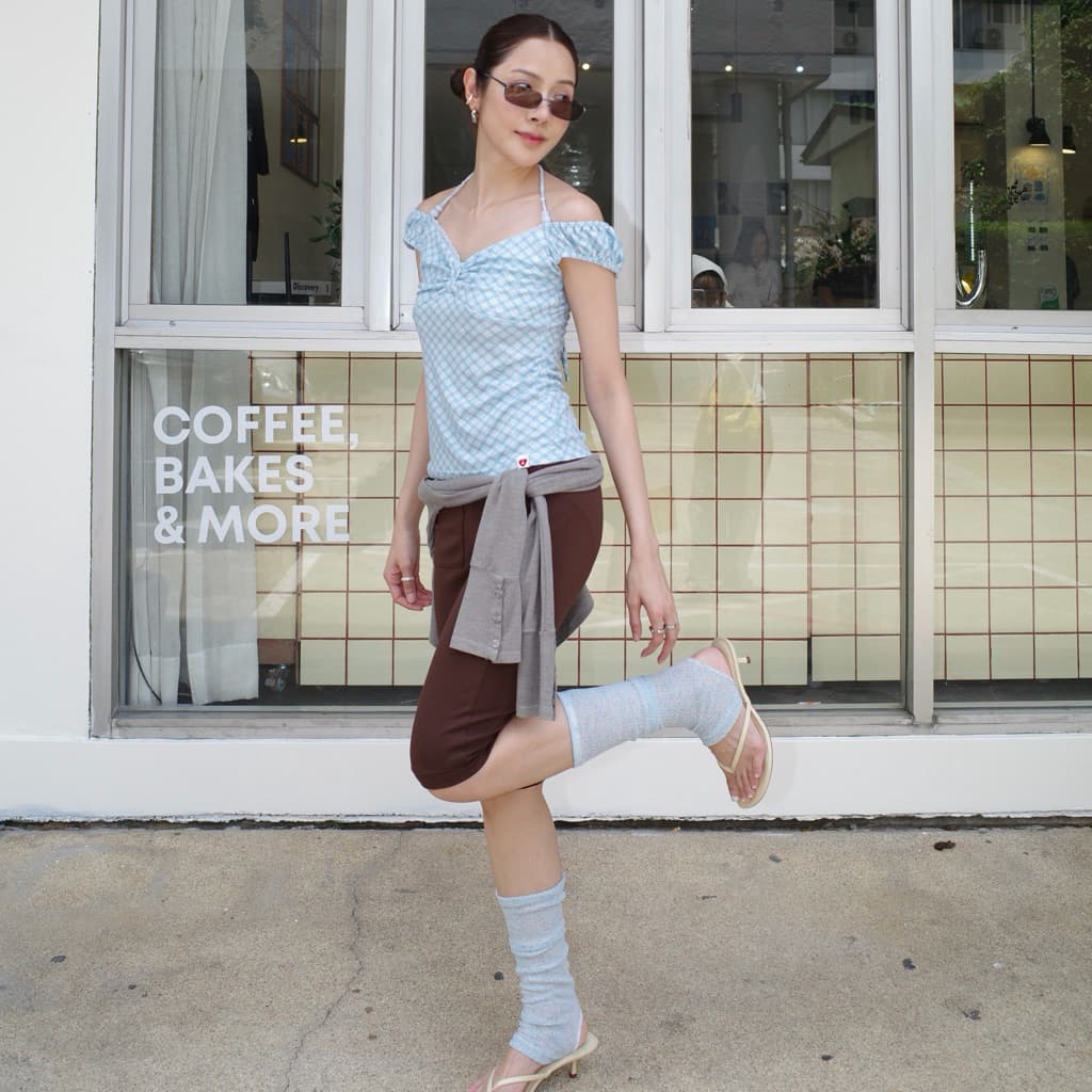 AMUSE BKK - Cary Plaid Top เสื้อลายตารางดีเทลอกแต่งขอบลูกไม้+จับจีบโบว์ช่วงอก ทรงเข้ารูป รูปที่ 7