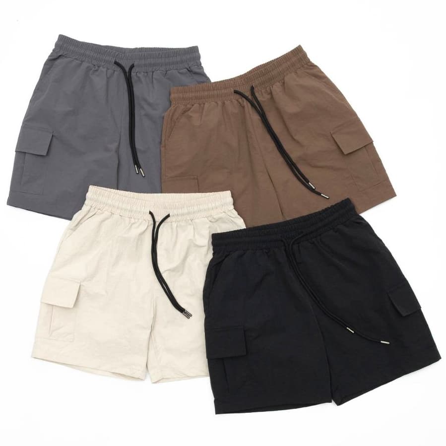 URTHE - กางเกงขาสั้น คาร์โก้ รุ่น NYLON CARGO SHORTS รูปที่ 8