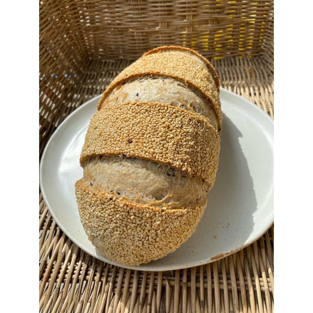 Sourdough Whole Wheat & White Sesame 650 g ขนมปังซาวโดวจ์ โฮลวีท & งาขาว ยีสต์ธรรมชาติ #ไม่มีน้ำตาล ไม่มีสารกันบูด รูปที่ 1