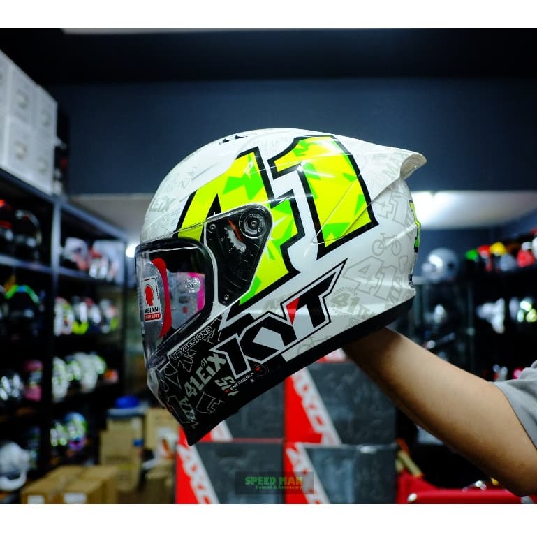 KYT รุ่น STRIKER หมวกกันน็อครุ่นใหม่ล่าสุด ทรงสปอร์ต รูปที่ 2
