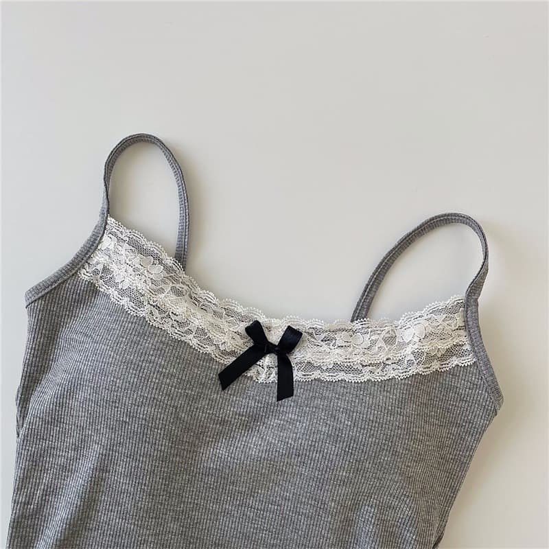 ฤดูร้อนเลดี้ Halter เสื้อกั๊กสไตล์เกาหลีอารมณ์สบาย ๆ บางพอดีผ้าฝ้ายสั้นด้านบนกับแผ่นหน้าอก รูปที่ 6