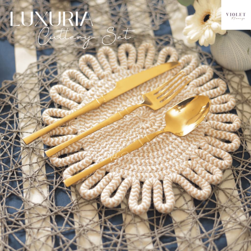 Violet Flamingo ชุดช้อนส้อมมีดและช้อนขนม 4 ชิ้น รุ่น Luxuria Cutlery Set วัสดุสแตนเลส สวยหรู น้ำหนักเบา ใช้ง่าย รูปที่ 2