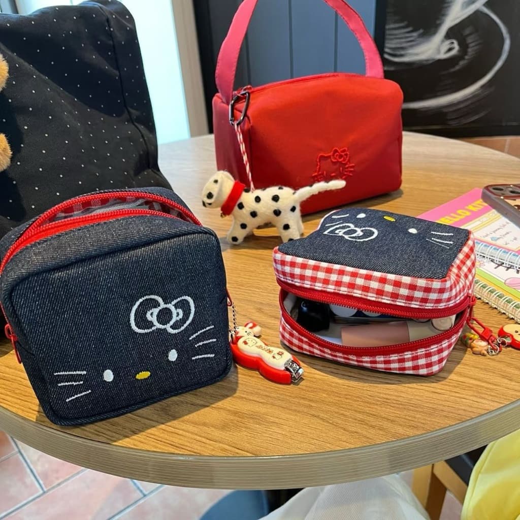 สินค้า กระเป๋าสี่เหลี่ยมน่ารัก Hello Kitty ใหม่กระเป๋าเครื่องสำอางค์ ขนาดพกพา #01 รูปที่ 2