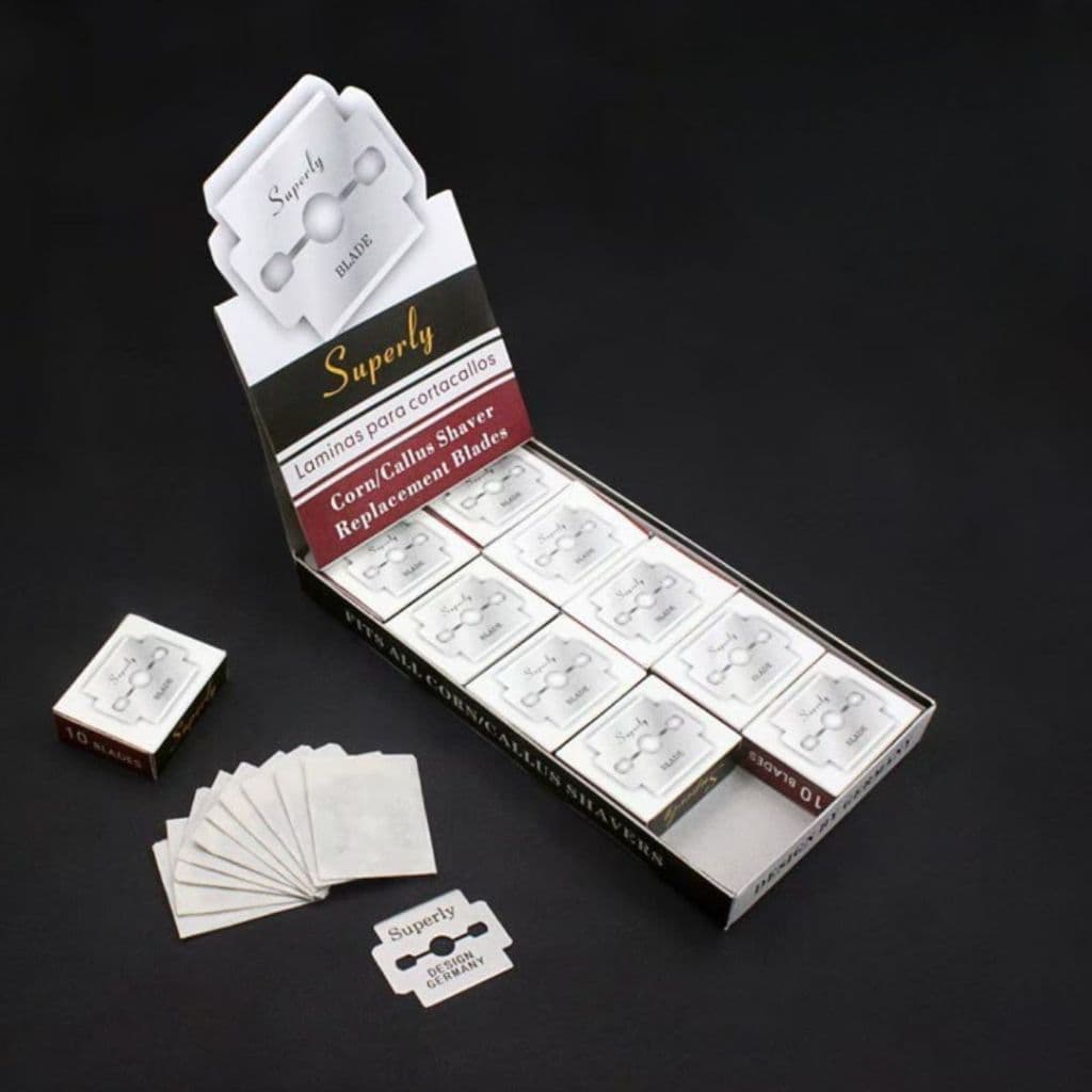 BLADEใบมีด 100 ชิ้น สำหรับใส่ ที่ขูดเท้า ที่ขัดส้นเท้าแตก ใบมีด suberly ขนาด2.5 x 2.1 cm.ใบมีดสแตนเลส คม อย่างดี รูปที่ 2