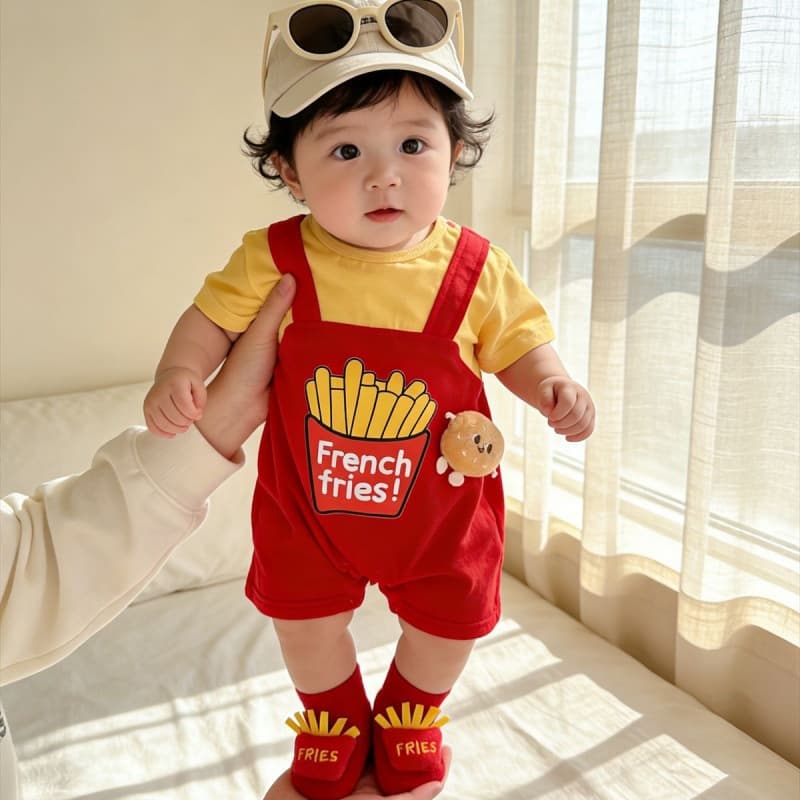 NT BABY-224 ชุดจั๊มสูทเด็กลายเฟรนช์ฟรายส์ สีแดงสดใส น่ารักสุดคิ้วท์ ชุดชิ้นเดียว ใส่ง่าย สะดวกสุดๆ รูปที่ 3