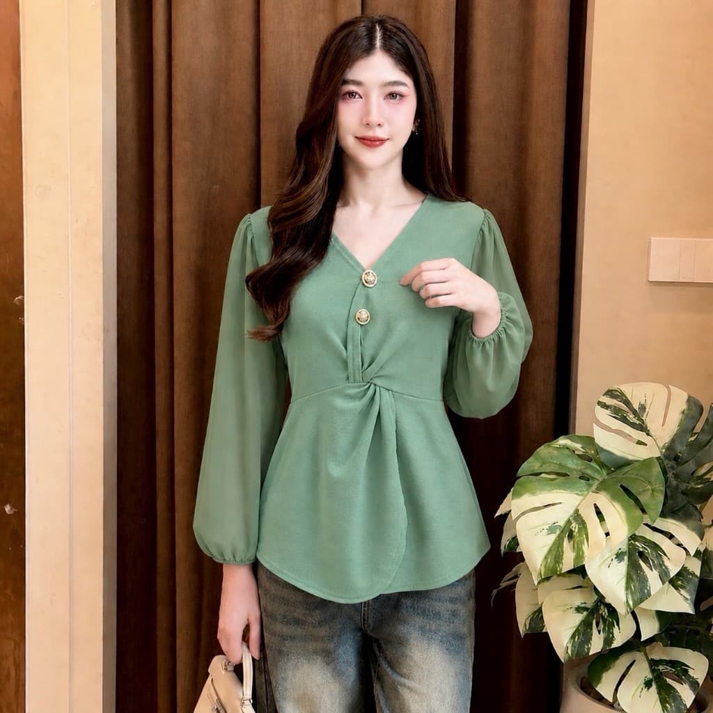 เสื้อแฟชั่น ผ้าวูลเวฟ แขนยาวผ้าซีฟอง อกไขว้เอวเกลียว แต่งกระดุมเมอแรง ผ่าหน้า สม็อคหลัง LG282 รูปที่ 3
