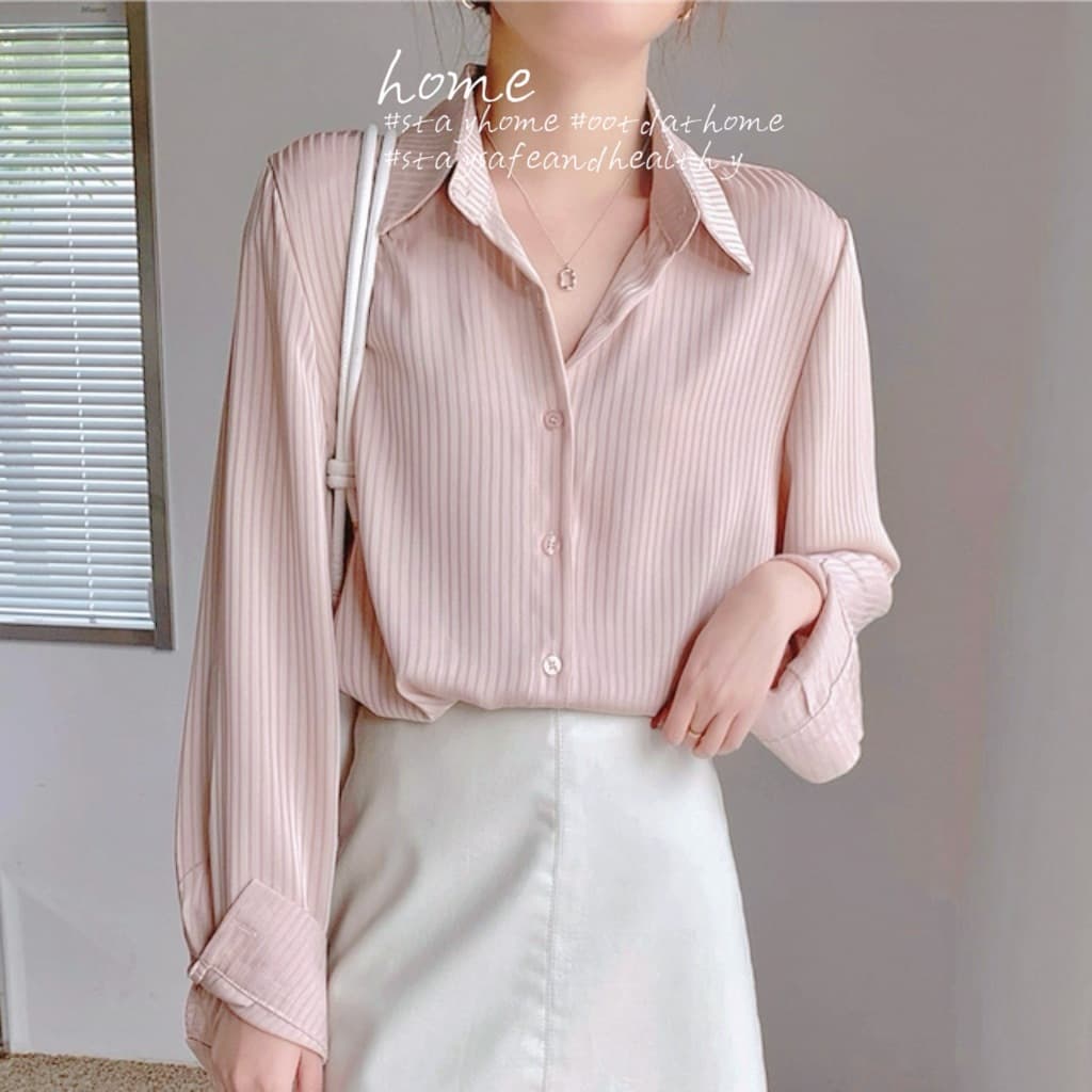 เสื้อเชิ้ตสีพื้นผ้าซาติน แขนยาวลายทาง แฟชั่น ทรงสวยทรงหลวมๆ แนวสาวออฟฟิศวันสบายๆชิคๆ #MO8018 รูปที่ 6