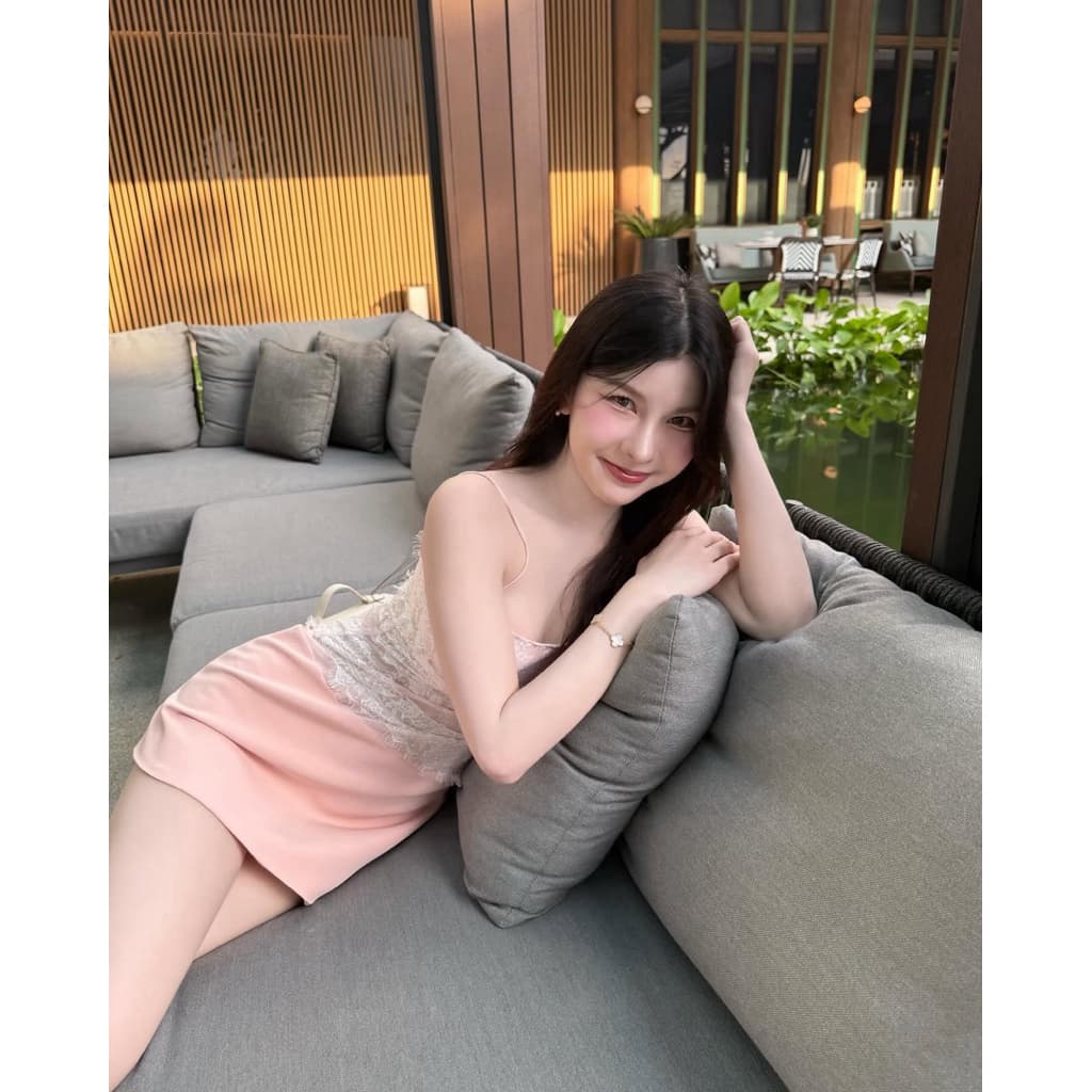 Zinnia Dress - รวมทุกสี ขาว ดำ ชมพู เดรสสายเดี่ยวเข้ารูปกับยางมัดผมดอกไม้ค่ะZN รูปที่ 2