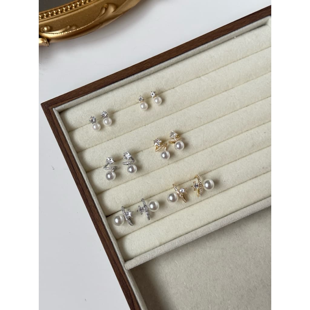 Trophies.co - Starlight pearl earrings ต่างหูดาวไข่มุก ต่างหูดาว ต่างหูมุก รูปที่ 3