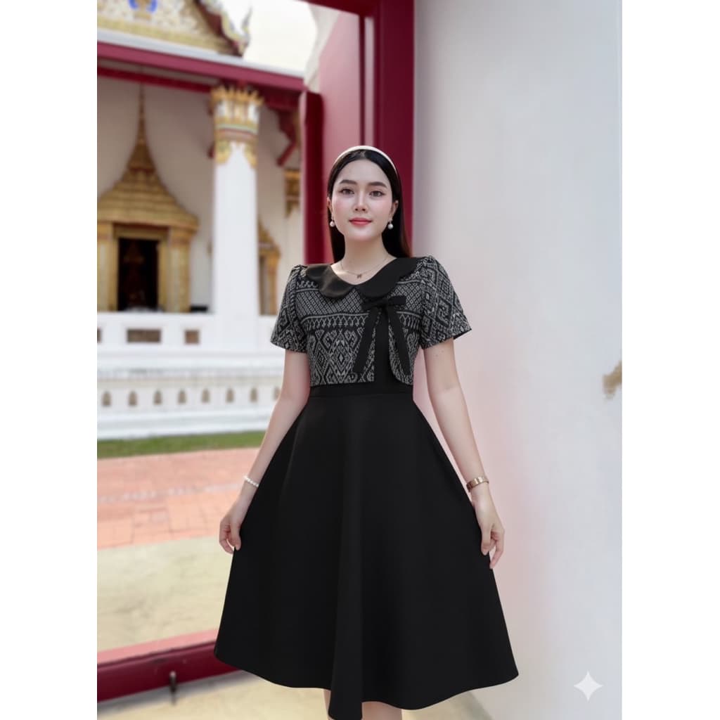 PIRA DRESS เดรสผ้าฝ้าย ทอลาย งานอัดกาวทั้งชุด รูปที่ 4