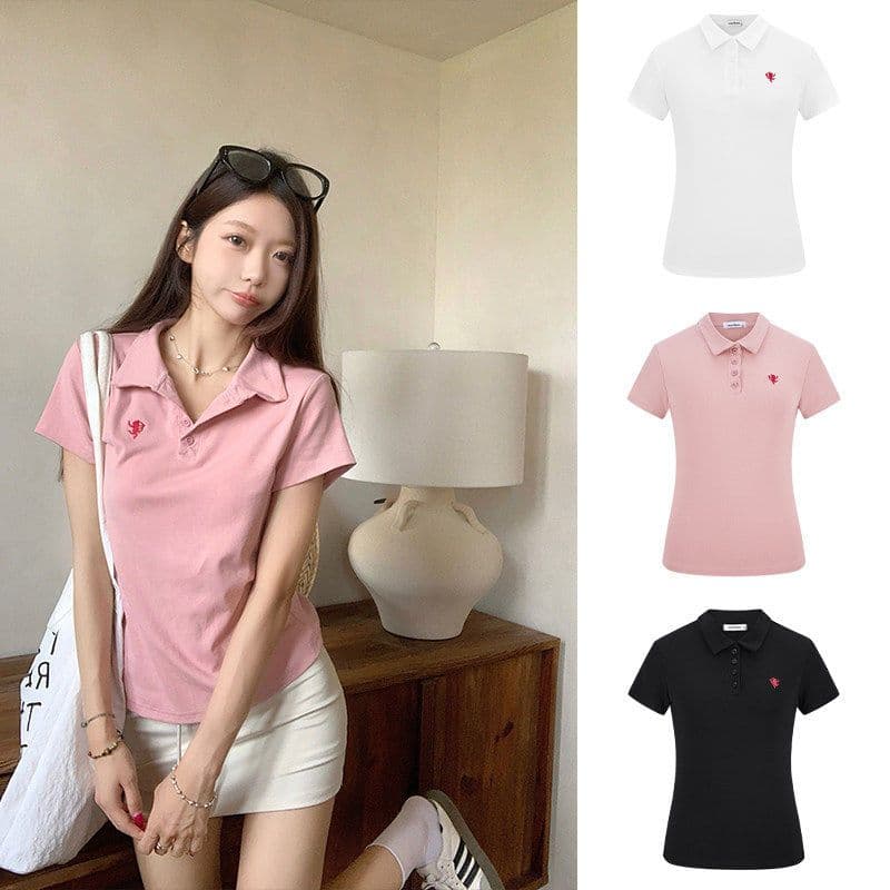 เสื้อโปโลคอปกสไตล์วินเทจอเมริกัน สำหรับผู้หญิง ปักลายที่หน้าอก ไหล่ทรงตรง ช่วยพรางหุ่นให้ดูผอม แขนสั้นค่ะ รูปที่ 1