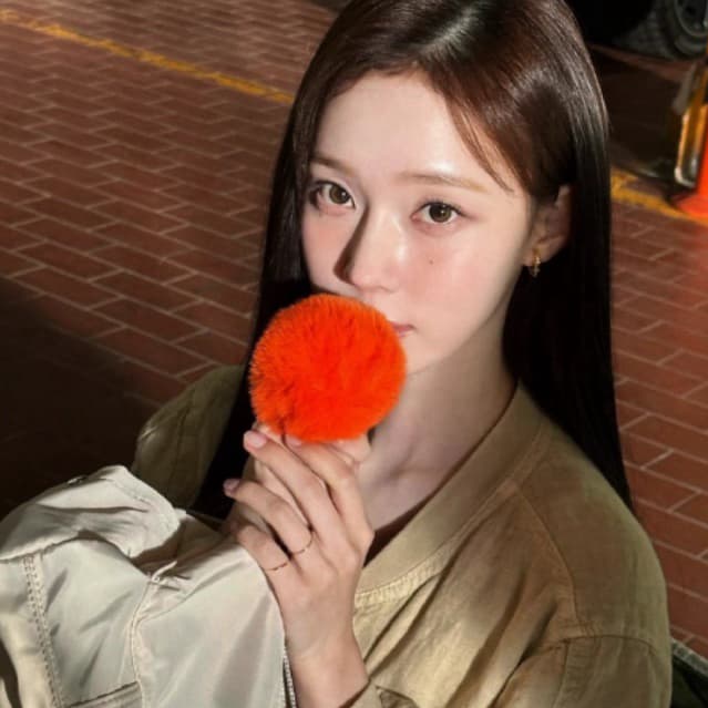 ในไทย Olens Glowy Natural คอนแทคเลนส์รายเดือนสีละมุนมากก ตาใสแบบน้ำเชื่อมลูกคุณหนู ธรรมชาติขนาดพอดีตาไม่โป๊ะ รูปที่ 4