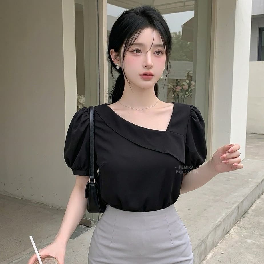 C24 เสื้อสาวอวบดีไซน์คอป้ายปาดเฉียง แขนตุ๊กตา อก 32-62 นิ้ว สำหรับสาวไซส์ใหญ่ ลุคเรียบหรู ใส่ทำงานได้ รูปที่ 8