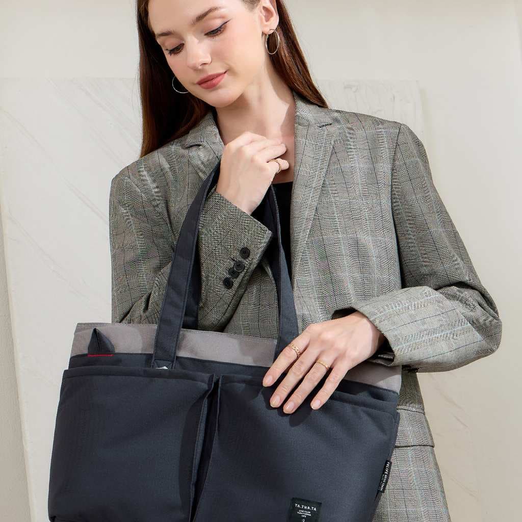 Martin relife bag กระเป๋าผ้ารีไซเคิลรุ่นมาร์ติน / 15" laptop bag / shoulder bag / crossbody bag รูปที่ 8