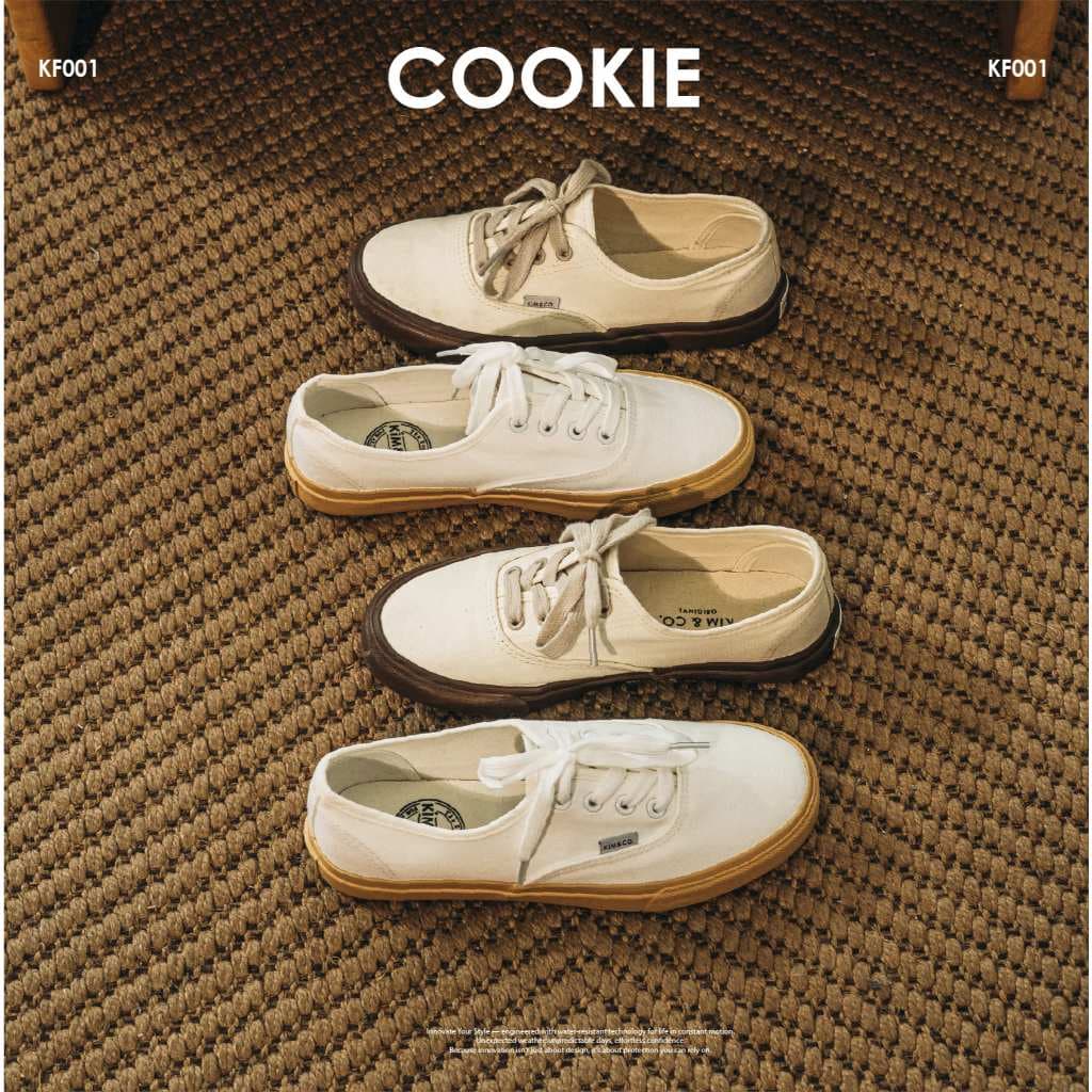KIM&CO. Cookie รองเท้าผ้าใบแฟชั่นผู้หญิง สีครีมน้ำตาล ใส่แล้วเท้าเรียว ขับสีผิวให้ดูสว่างขึ้น รูปที่ 1