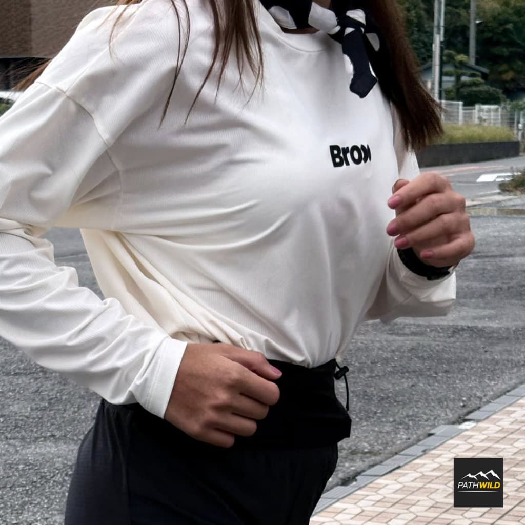 BROOO OVERSIZE LONG SLEEVE RUNNING SHIRT เสื้อวิ่งแขนยาวโอเวอร์ไซส์ เนื้อผ้านุ่ม น้ำหนักเบา และระบายอากาศได้ดีเยี่ยม รูปที่ 7