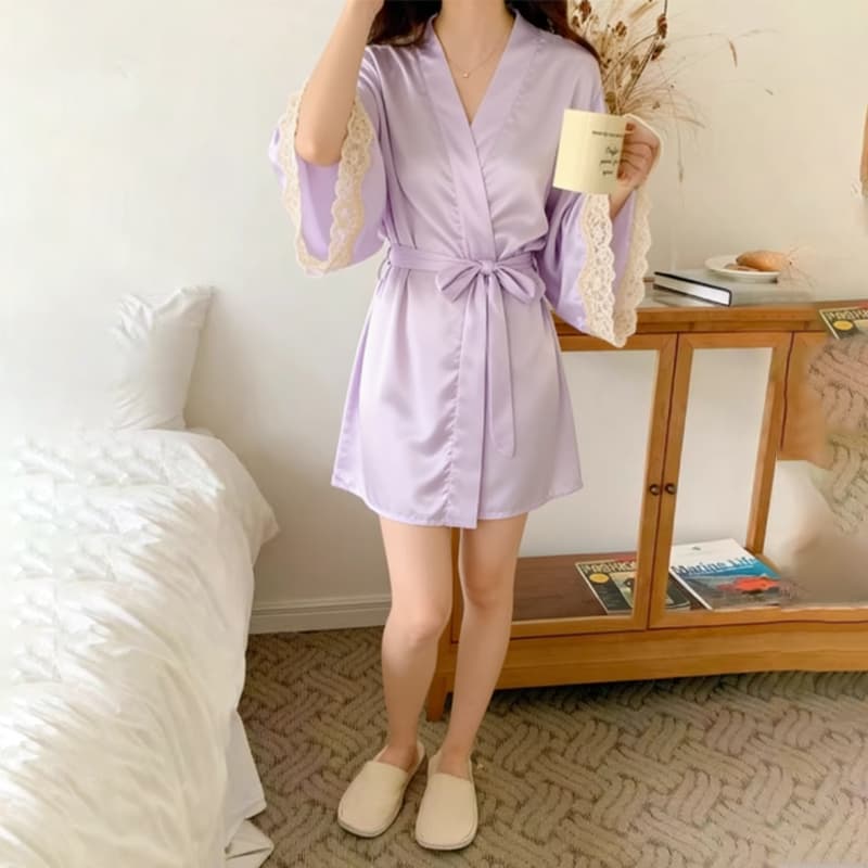 Sexy Night Whisperเสื้อคลุมอาบน้ำ ชุดนอนซาติน ขอบลูกไม้ สีพื้น สไตล์เสื้อคลุมอาบน้ำ ผ้าใส่สบาย ชุดอยู่บ้าน ส่งจากไทย รูปที่ 8