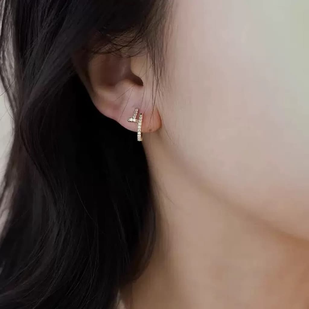 ต่างหูห่วง ลายตะปูเพชร สีทอง รูปที่ 6