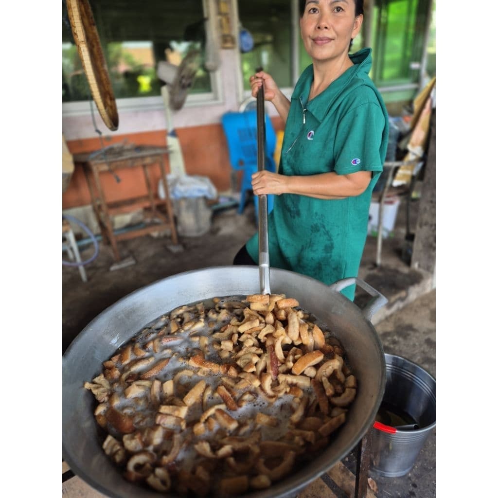 แคบหมูกากหมูติดมันทำใหม่ๆ รูปที่ 6