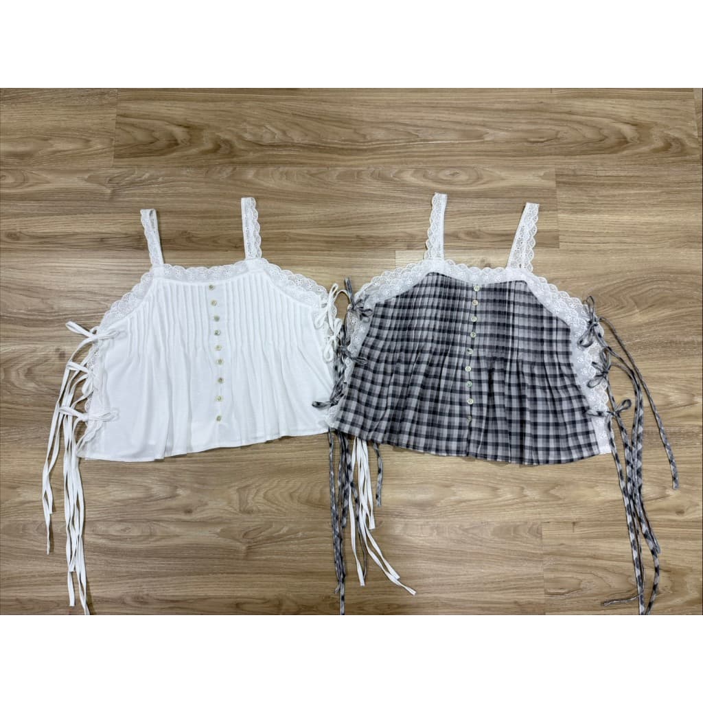 BY IRA Carly Topเสื้อแต่งเอี่ยมลายริ้ว Socute สุดๆ ผูกโบว์ แต่งลูกไม้ รูปที่ 9