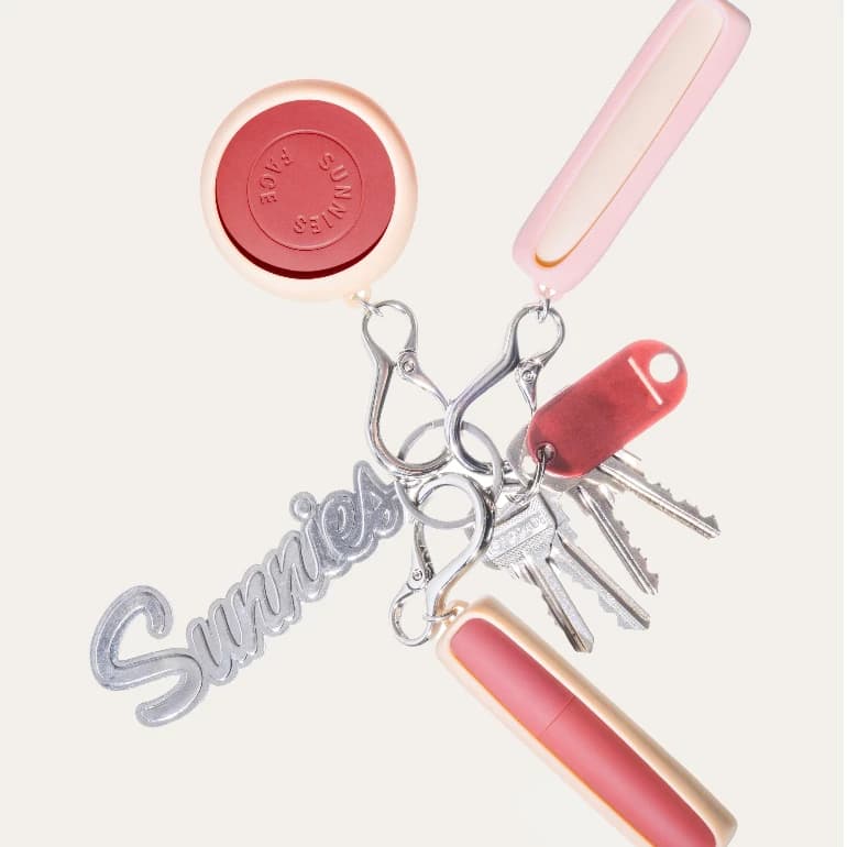 Sunnies Face Stretch and Glow Keychain รูปที่ 5