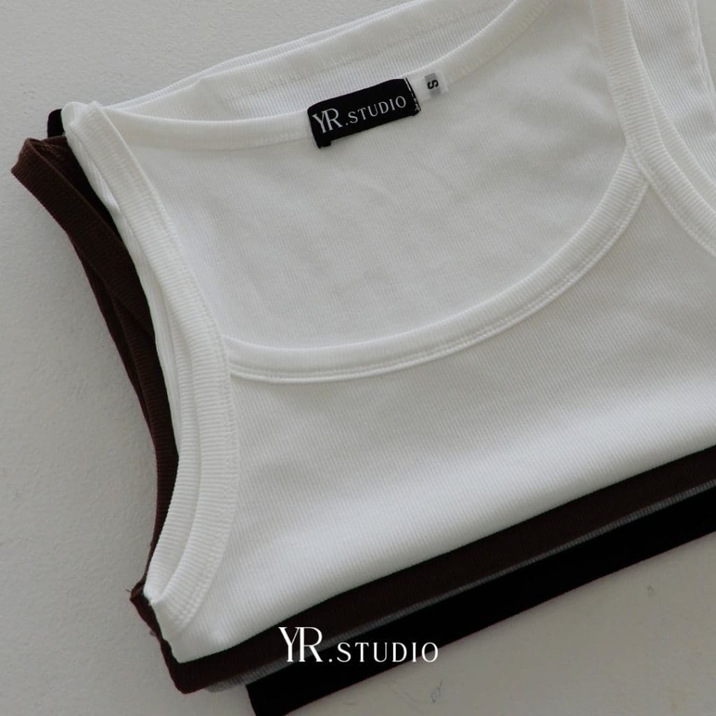 CAMI TANK TOP เสื้อกล้ามสายเดี่ยวผ้าเรียบ เท่ มินิมอล ใส่ง่ายได้ทุกวัน และมีหลายสีหลายไซค์ รูปที่ 6