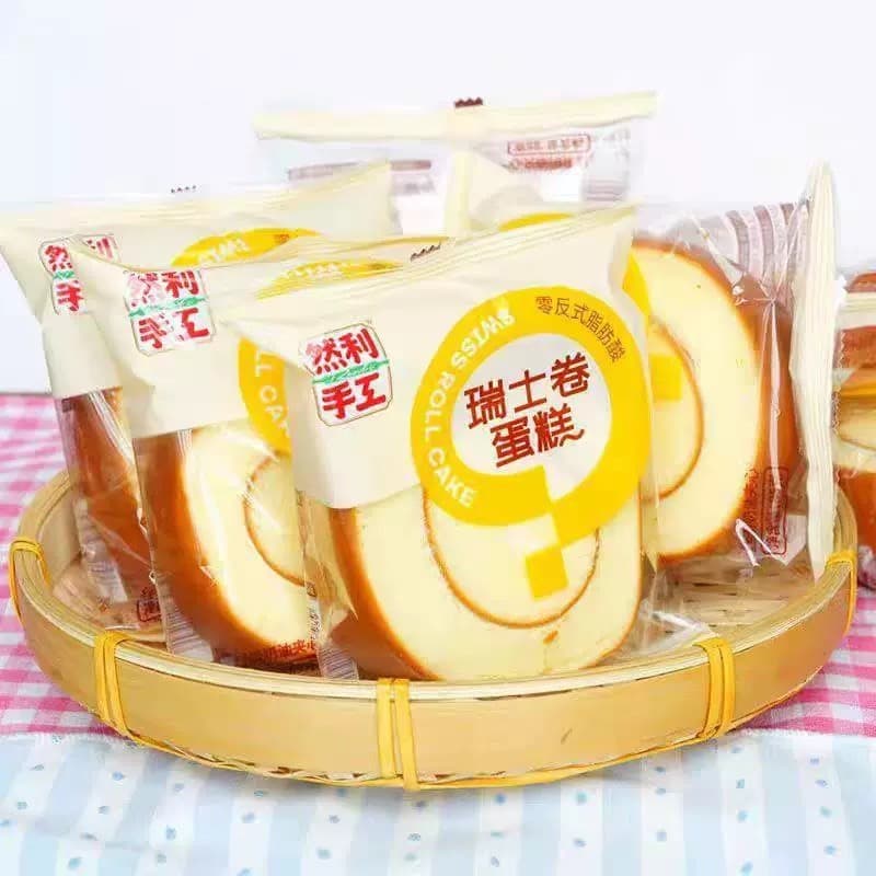 เค้กโรลรสนม Roll Cake 85g รูปที่ 7