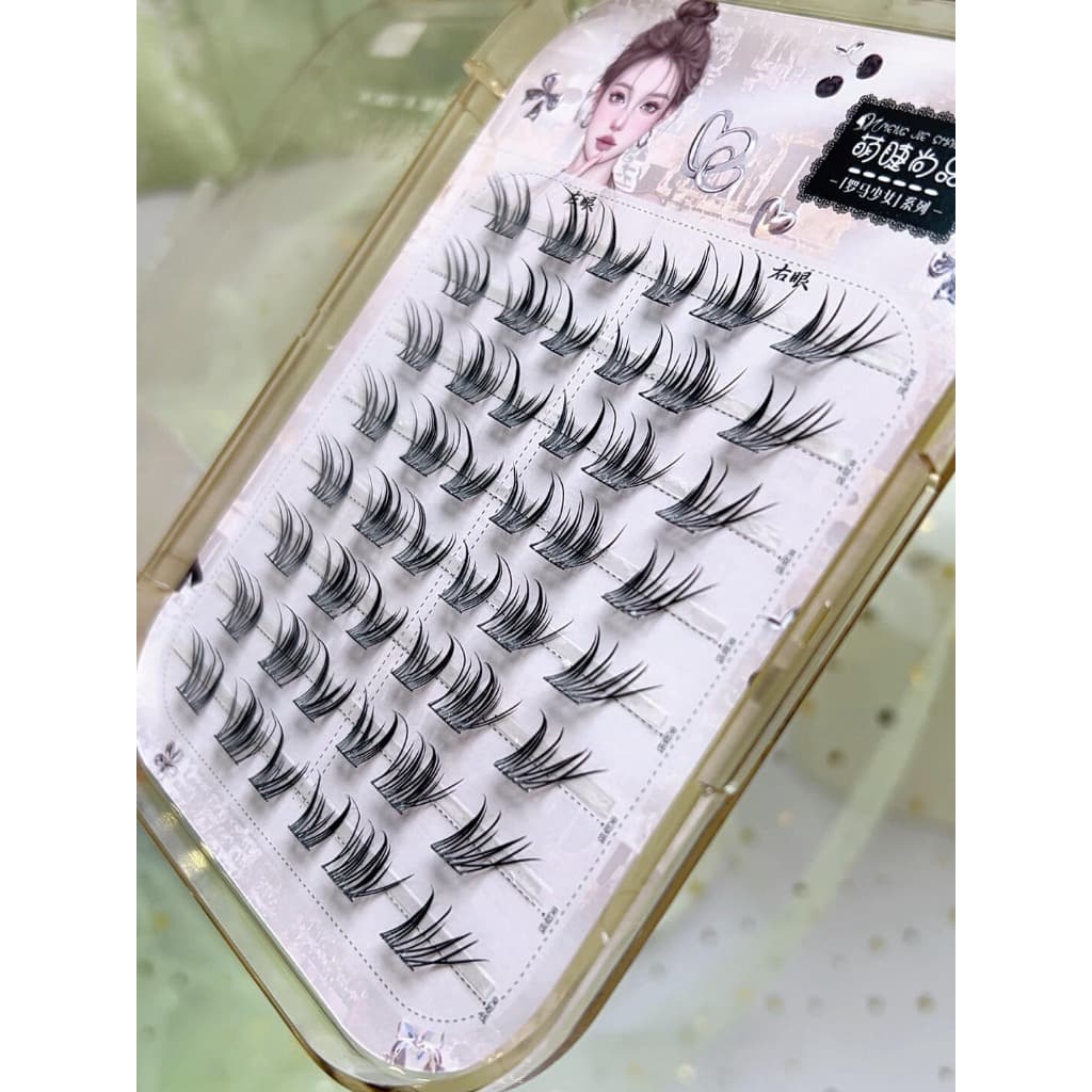 ขนตาปลอม รุ่น LULUNA ขนตาปลอม 3D แบบช่อ Cateye Style หางตาเฉี่ยว ยาว 10-13mm ยาวนุ่ม ไม่แข็ง เป็นธรรมชาติ บางเบา สบายตา รูปที่ 7