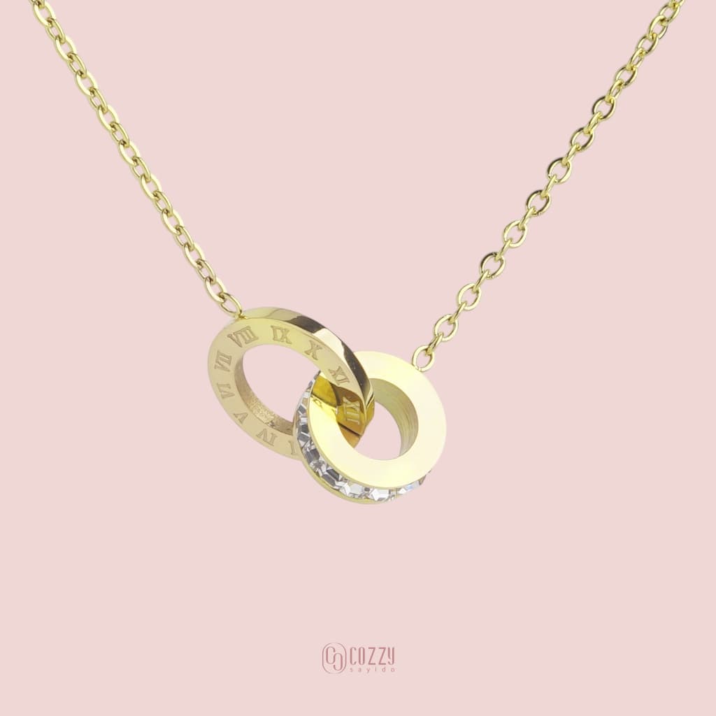 CozzySayido สร้อยจี้แบบแหวนคล้อง เพชรรอบวง สลักเลขโรมัน สวยเก๋ ทนน้ำหอม แข็งแรง ไม่ขาดง่าย รูปที่ 3