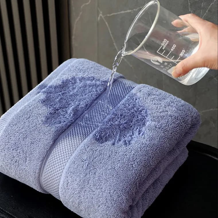 ผ้าเช็ดตัว เกรดโรงแรม ผ้าขนหนูอาบน้ำ Cotton 100% ซับน้ำดีเยี่ยม เนื้อผ้าหนานุ่ม ไม่ระคายผิวขนฟูหนานุ่มมาก รูปที่ 2