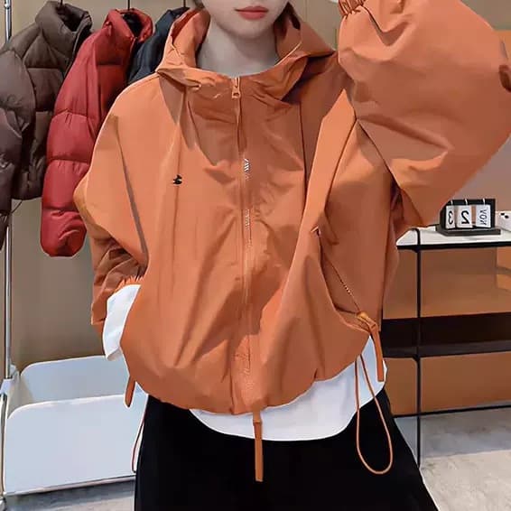 เสื้อแจ็กเก็ตมีฮู้ดสั้นสำหรับผู้หญิง ดีไซน์เก๋ มีเชือกผูกและซิป ทรงหลวม สไตล์เกาหลี