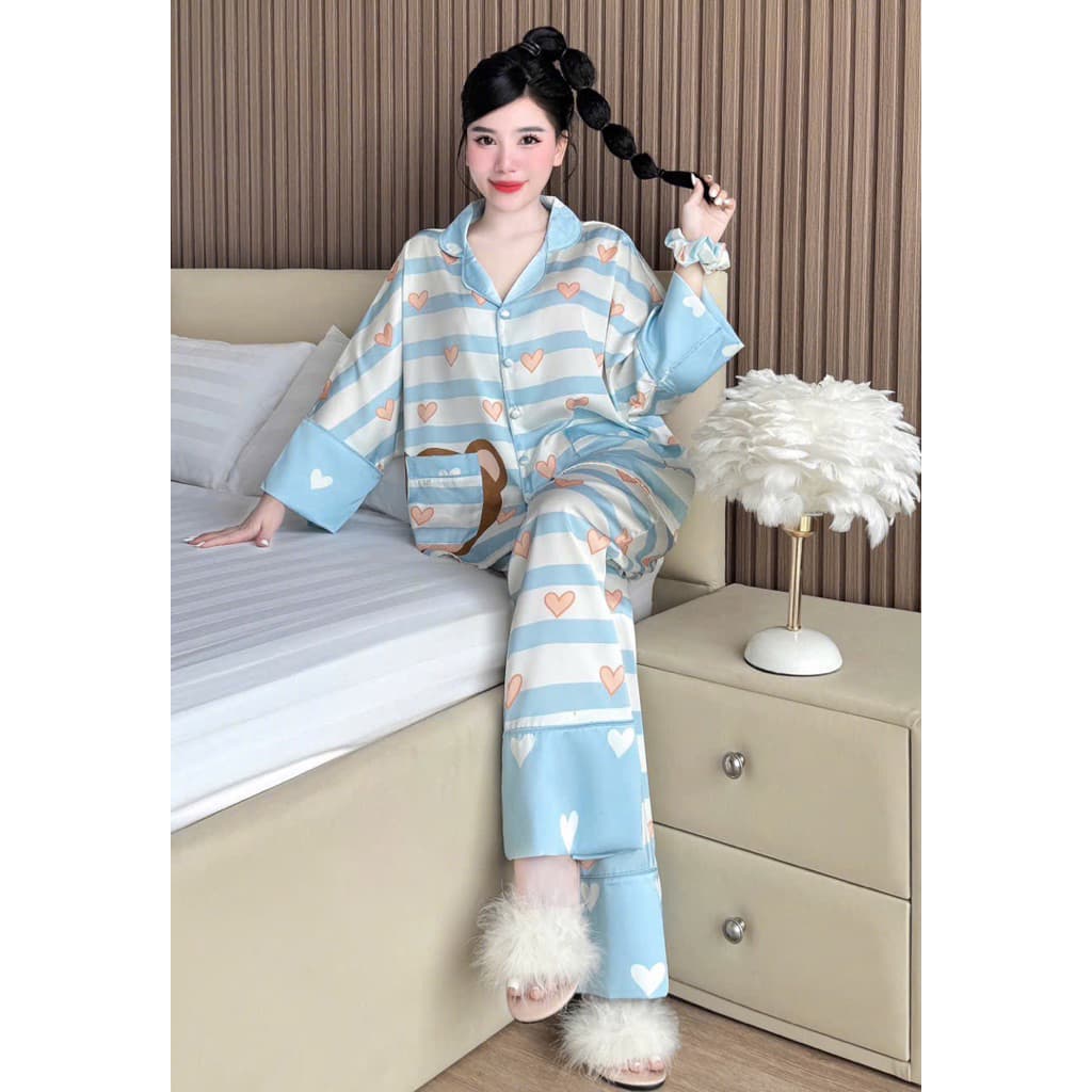เข้าใหม่ชุดนอนฟรีไซส์ 3ชิ้น ผ้าsilk satinเกรดพรีเมี่ยม รูปที่ 2