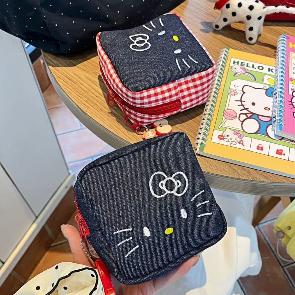 สินค้า กระเป๋าสี่เหลี่ยมน่ารัก Hello Kitty ใหม่กระเป๋าเครื่องสำอางค์ ขนาดพกพา #01 รูปที่ 1