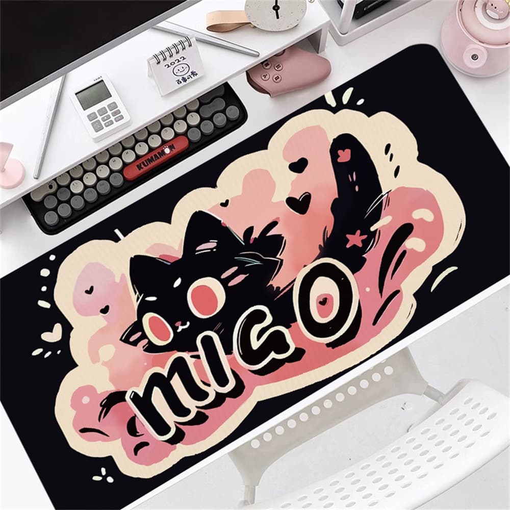 พรมเมาส์เกมมิ่งขนาดใหญ่ 80x30 ซม. ลายแมวดำสีชมพูน่ารัก พรมรองโต๊ะ ฐานยางกันลื่น พรมรองแป้นพิมพ์สำหรับออฟฟิศ กันน้ำ พื้น รูปที่ 3