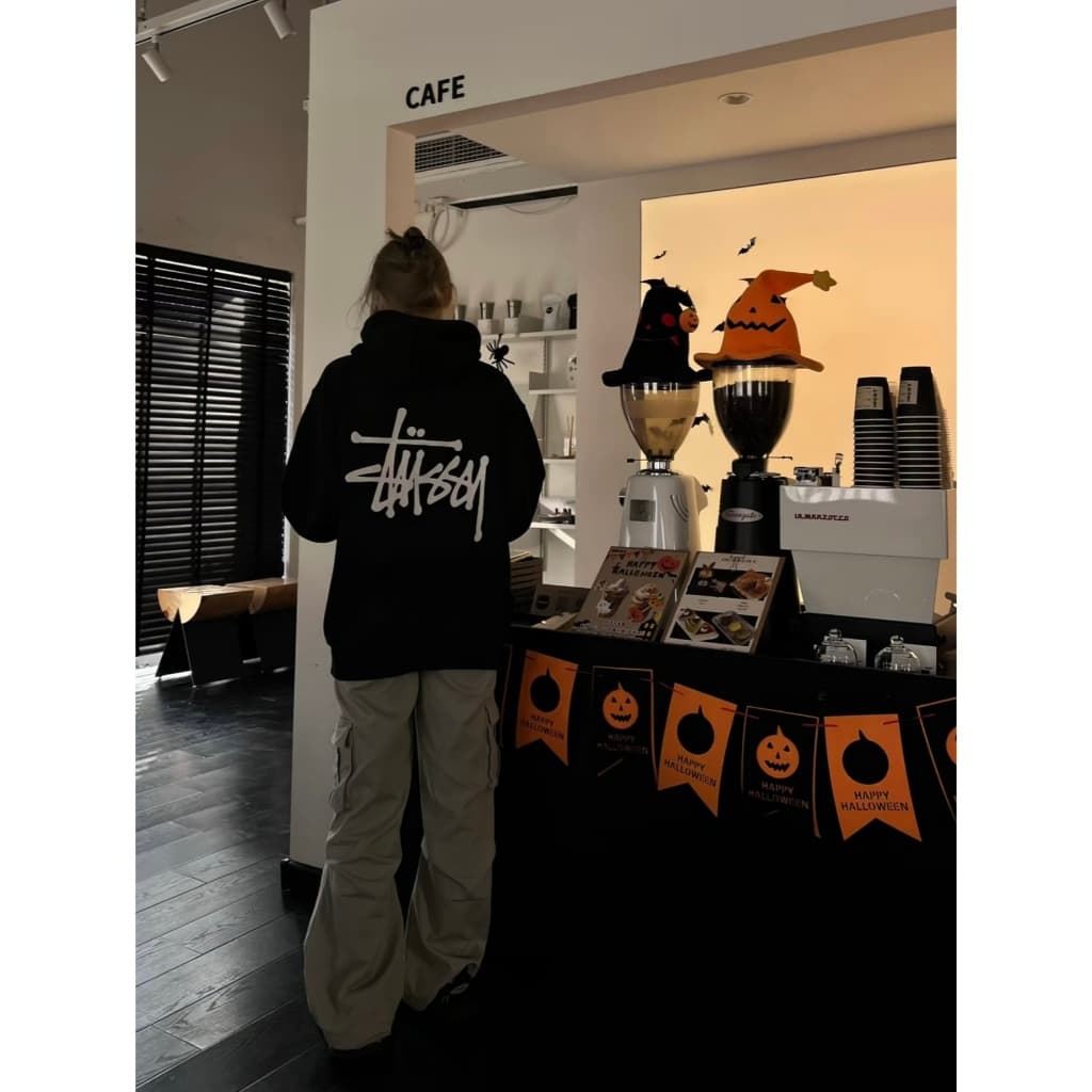 เสื้อสเวตเตอร์มีฮู้ด สำหรับผู้ชายและผู้หญิงSTUSSY BASIC LOGO HOODIE ผ้าฝ้ายแท้เสื้อสวมหัวคู่มีฮู้ดแบรนด์อินเทรนด์ รูปที่ 6