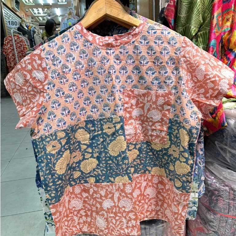 โพส2 อัพเดทลายใหม่อัพเดทลายตลอด‍เสื้อเชิ้ต ผ้าคอตตอนอินเดีย ใส่ง่าย ระบายอากาศดี มีกระดุมหน้า กระเป๋า คอปกเชิ้ต รูปที่ 2