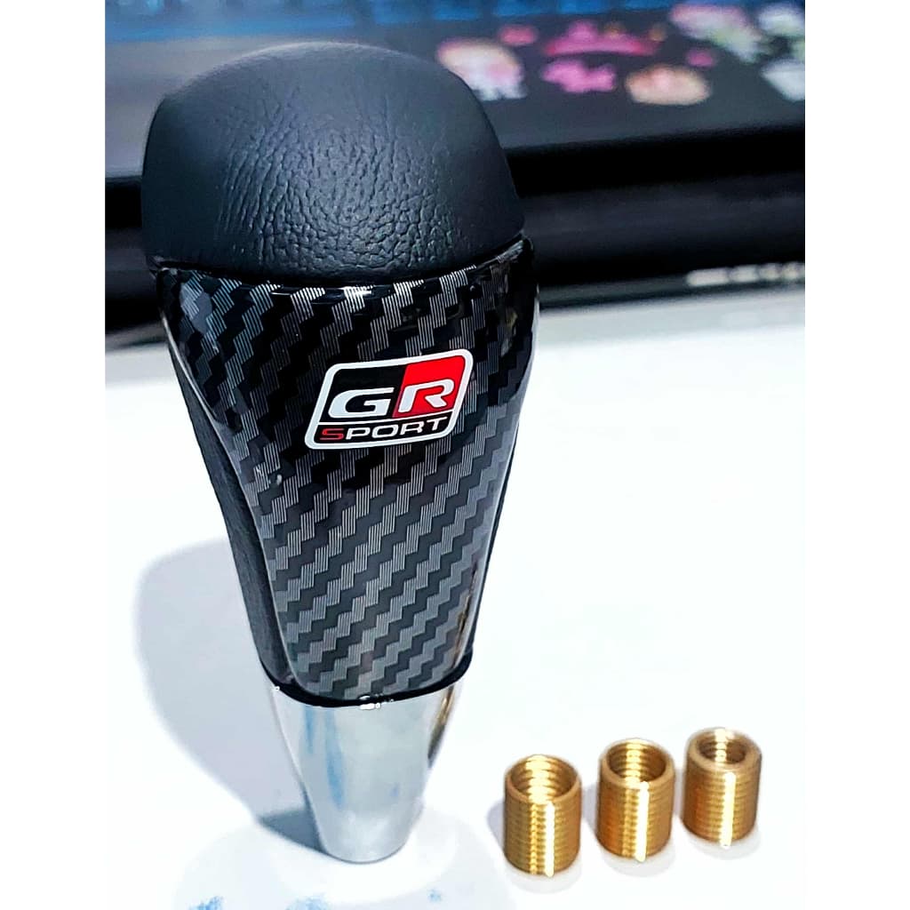 หัวเกียร์ TRD หัวเกียร์ GR sport เป็นหนังแท้ ลายเคฟล่าฟิมลม์ อย่างสวยถ่ายจากสินค้าจริง ใส่กับรถได้ทุกรุ่น เกียร์ออโต้ รูปที่ 4