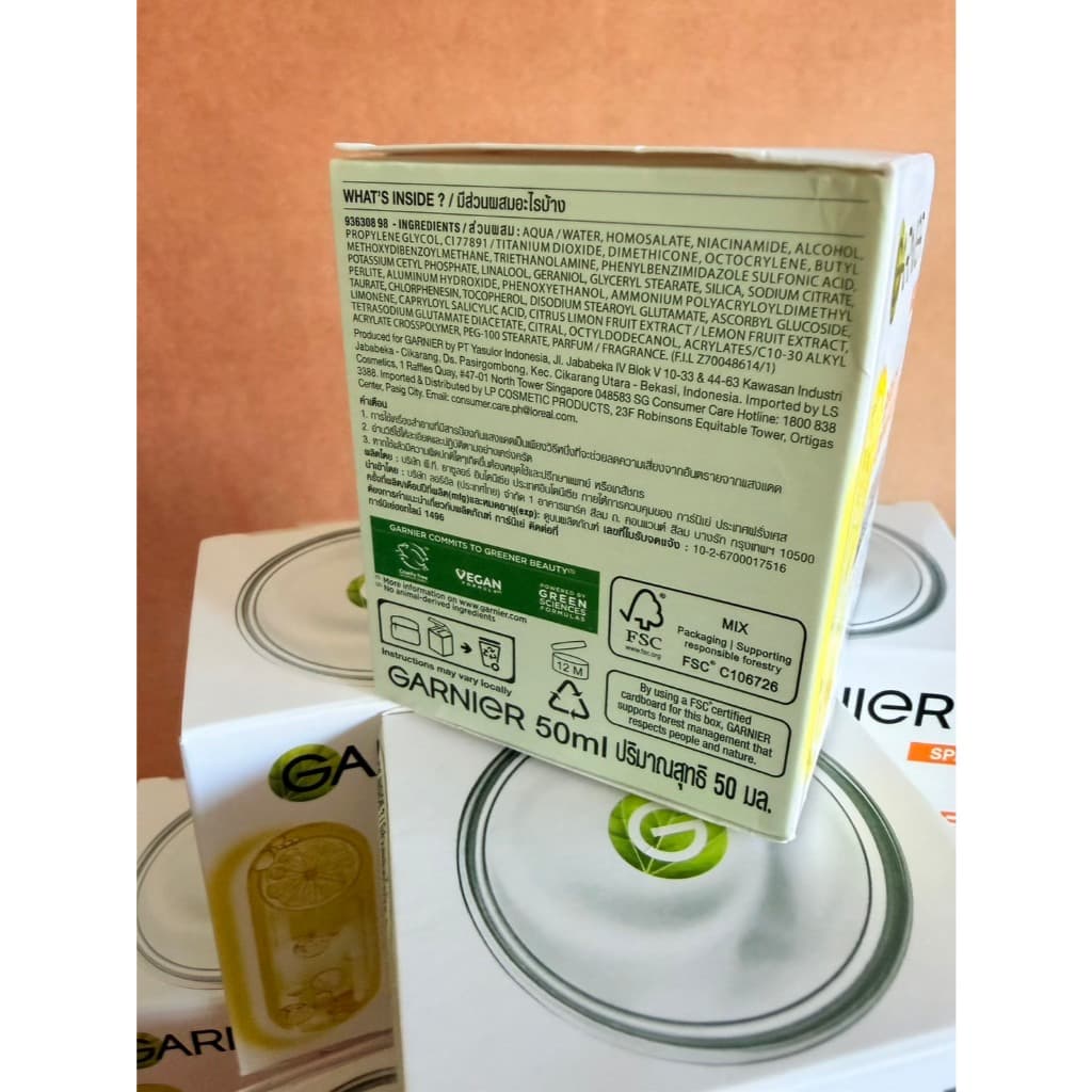 ทุกวัน&ผลิตใหม่ Garnier Bright Complete Day & Night cream การ์นิเย่ บูสเตอร์ เดย์ครีม ไนท์ครีม ขนาด 50ML รูปที่ 2